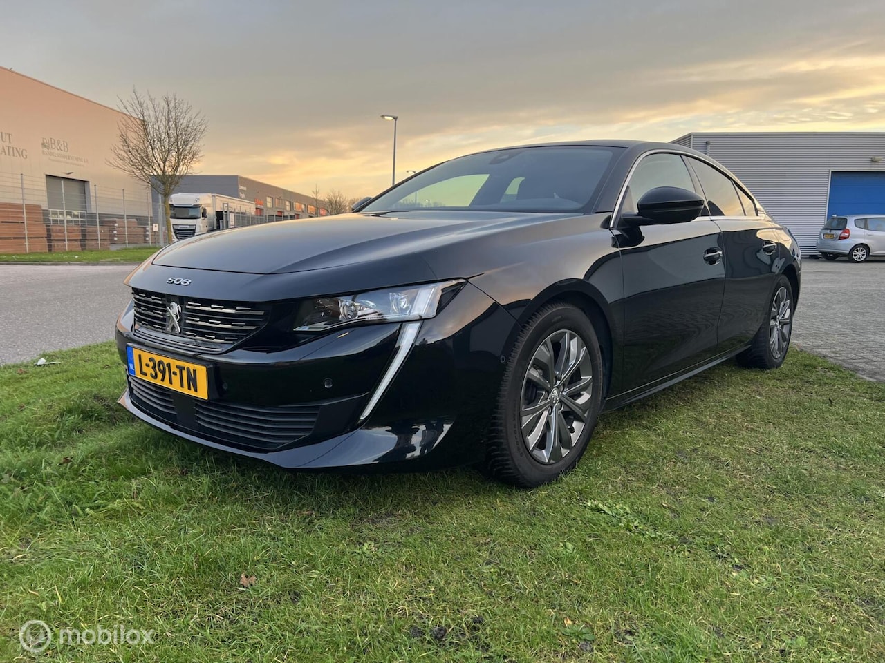 Peugeot 508 - 1.6 HYbrid Blue Lease Allure | Automaat | - AutoWereld.nl