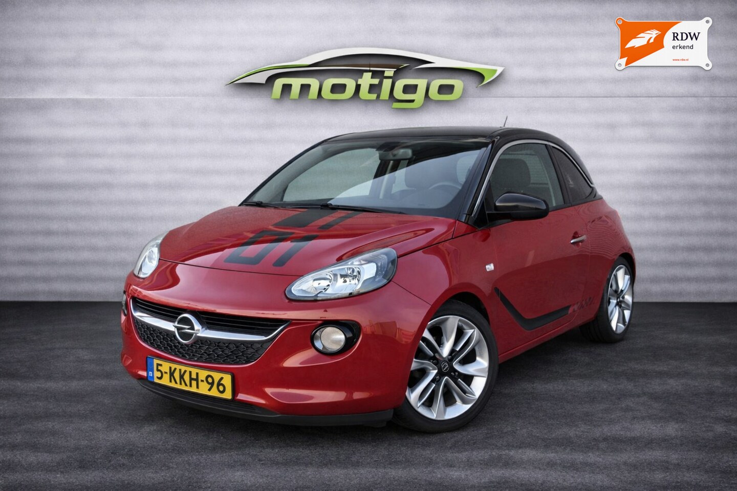 Opel ADAM - 1.4 Glam / clima/cruise/pdc/trekhaak/pano - AutoWereld.nl