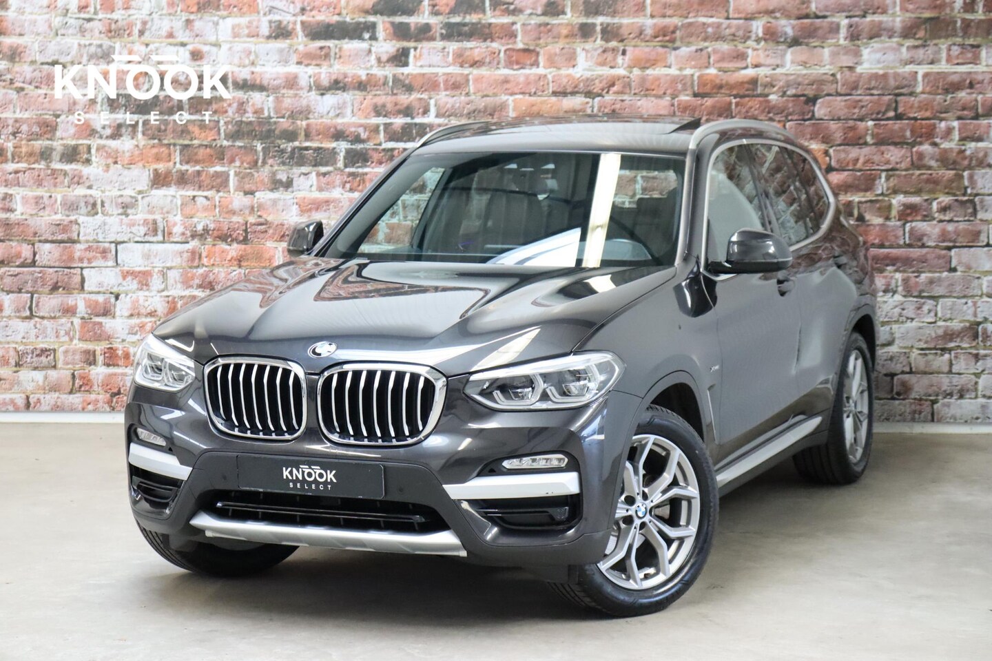 BMW X3 - xDrive20i High Executive xLine Automaat / Panoramadak / Trekhaak / Navigatiesysteem Profes - AutoWereld.nl