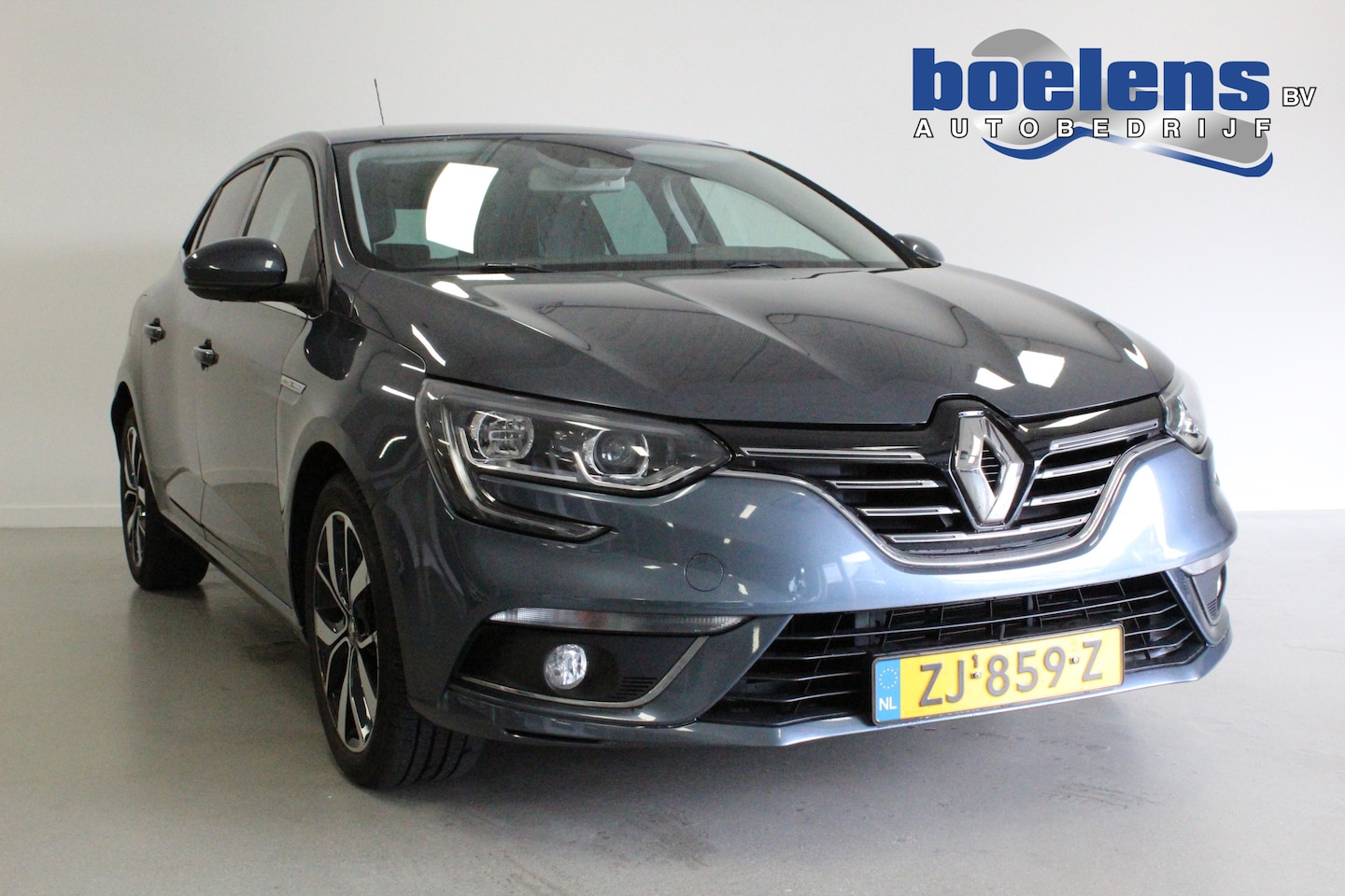 Renault Mégane - 1.3 TCe Bose | NAVIGATIE | PDC-A | SFEER | CRUISE | 17'LMV | KEYLESS | MULTISENS | CLIMA | - AutoWereld.nl