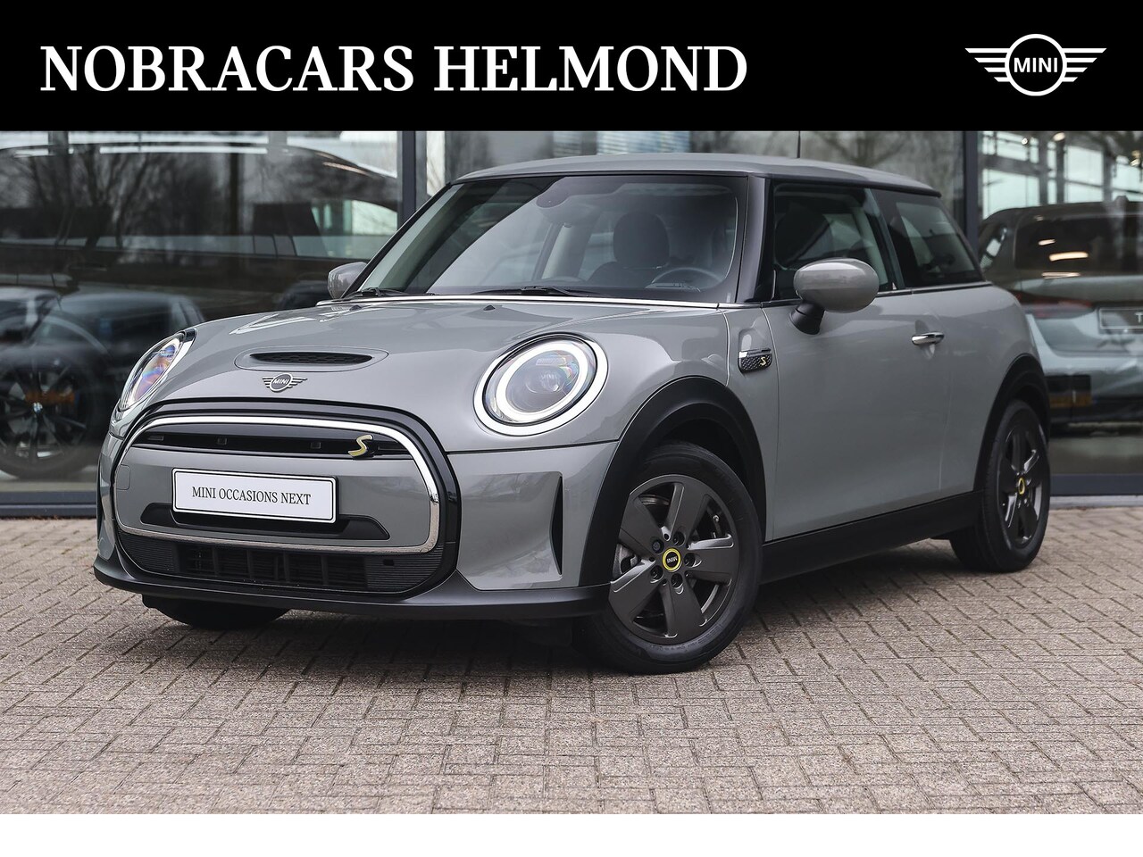 MINI Mini-Electric - Essential / Sportstoelen / LED / Cruise Control / Navigatie - AutoWereld.nl