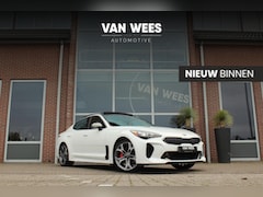 Kia Stinger - 3.3 V6 T-GDI AWD GT | 2e eigenaar | 6 cilinder | 370 pk | Dakraam | H&K | Camera | Head-up