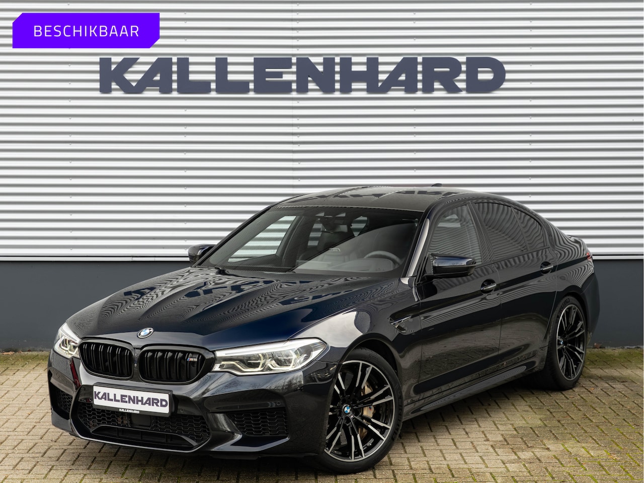BMW M5 - 5-serie - Full-Option - Carbon Brakes - Bowers & Wilkins - Individual ''Azurit Black'' - AutoWereld.nl