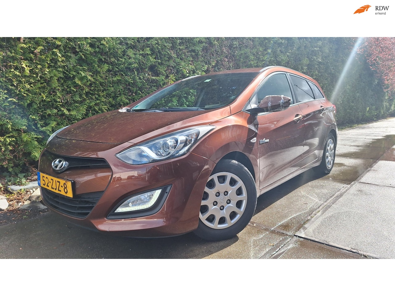 Hyundai i30 Wagon - 1.6 GDi i-Motion 1.6 GDI i-Motion - AutoWereld.nl