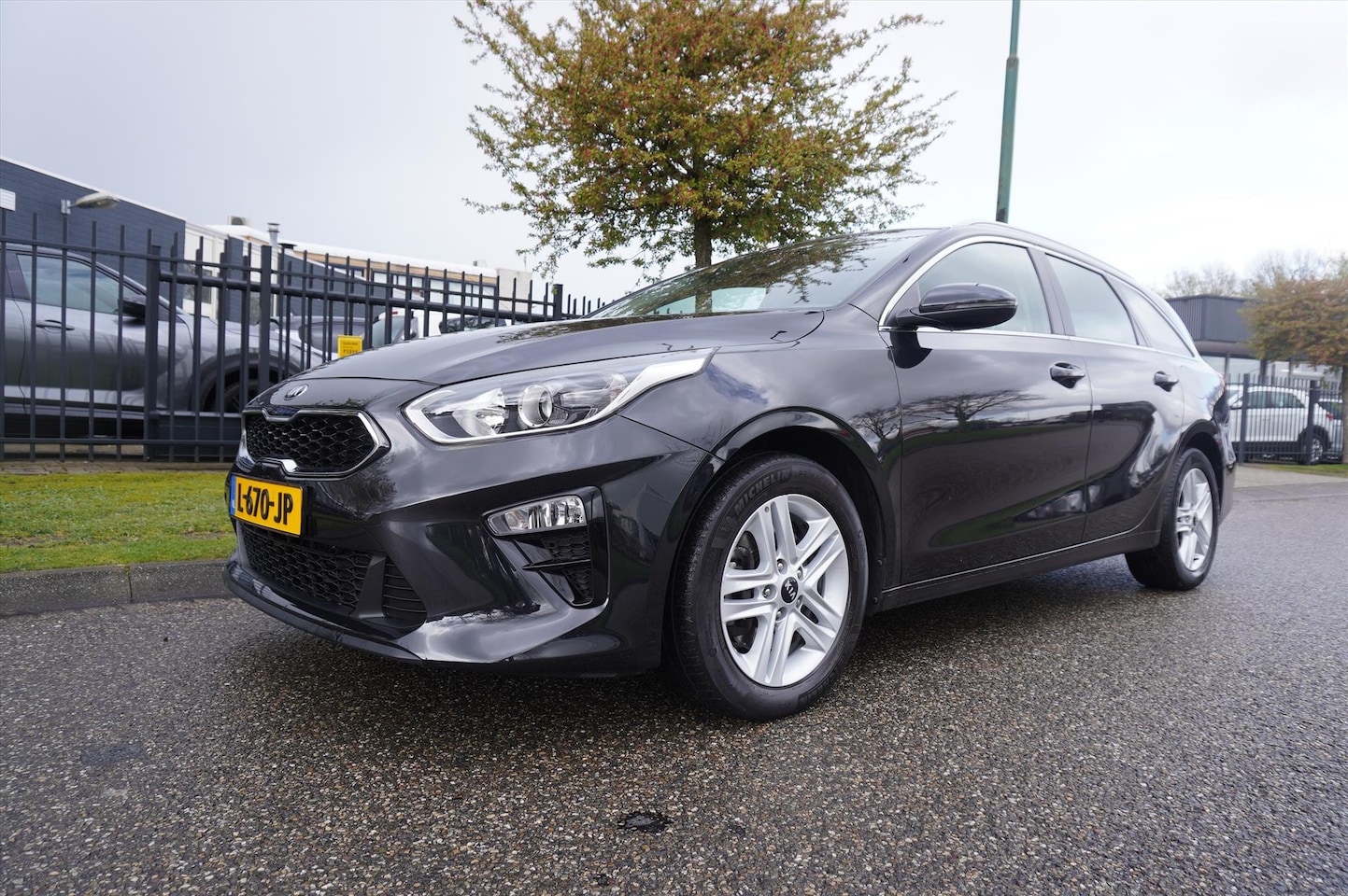 Kia Cee'd Sportswagon - Ceed Sw 1.0 T-GDi 120pk DynamicLine Apple Carplay Navigatie - AutoWereld.nl
