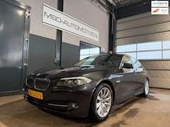 BMW 5-serie - 523i High Executive Leer Stoelverwarming Head Up NAP