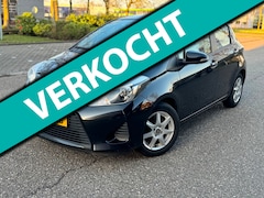 Toyota Yaris - 1.5 Full Hybrid Aspiration 1e/Dealer Ondehouden/APK
