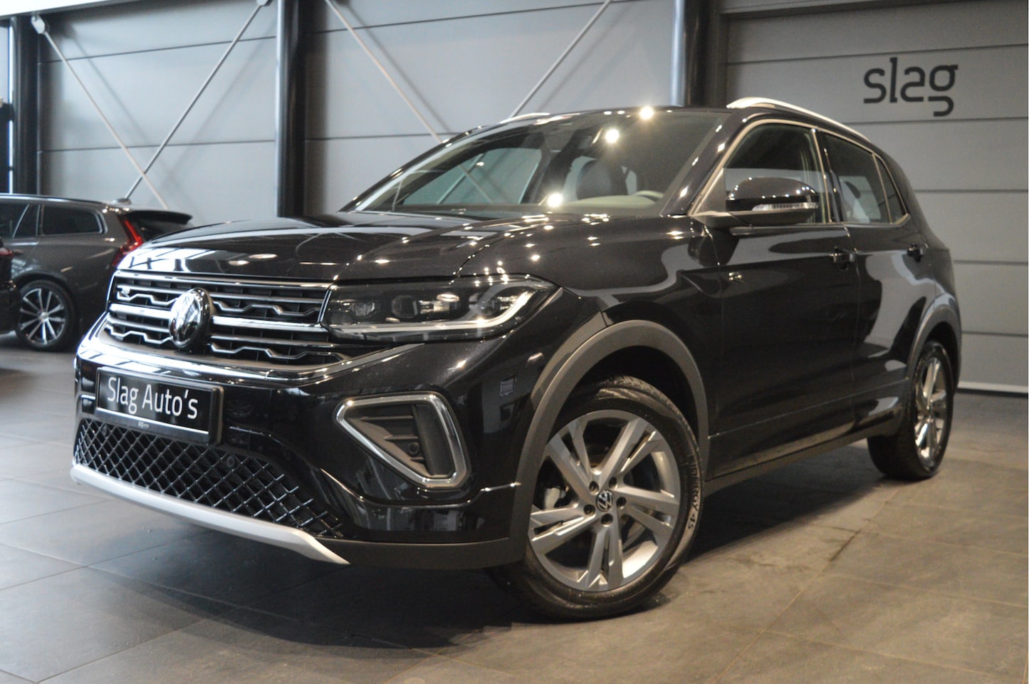 Volkswagen T-Cross - 1.0 TSI 2X R-LINE navi clima camera led pdc 17 inch !! - AutoWereld.nl