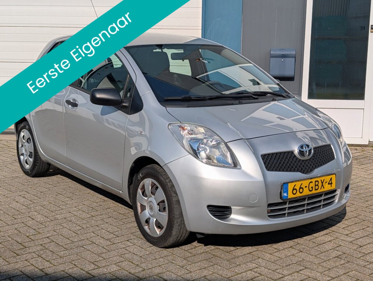Toyota Yaris - 1.3 VVTi 5-DRS * EERSTE EIGNR * NIEUWE APK * Airco - AutoWereld.nl