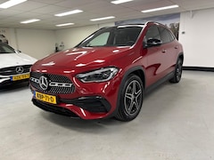 Mercedes-Benz GLA-Klasse - 250 e AMG Line Panorama Keyless Go Camera Led Sfeerverlichting