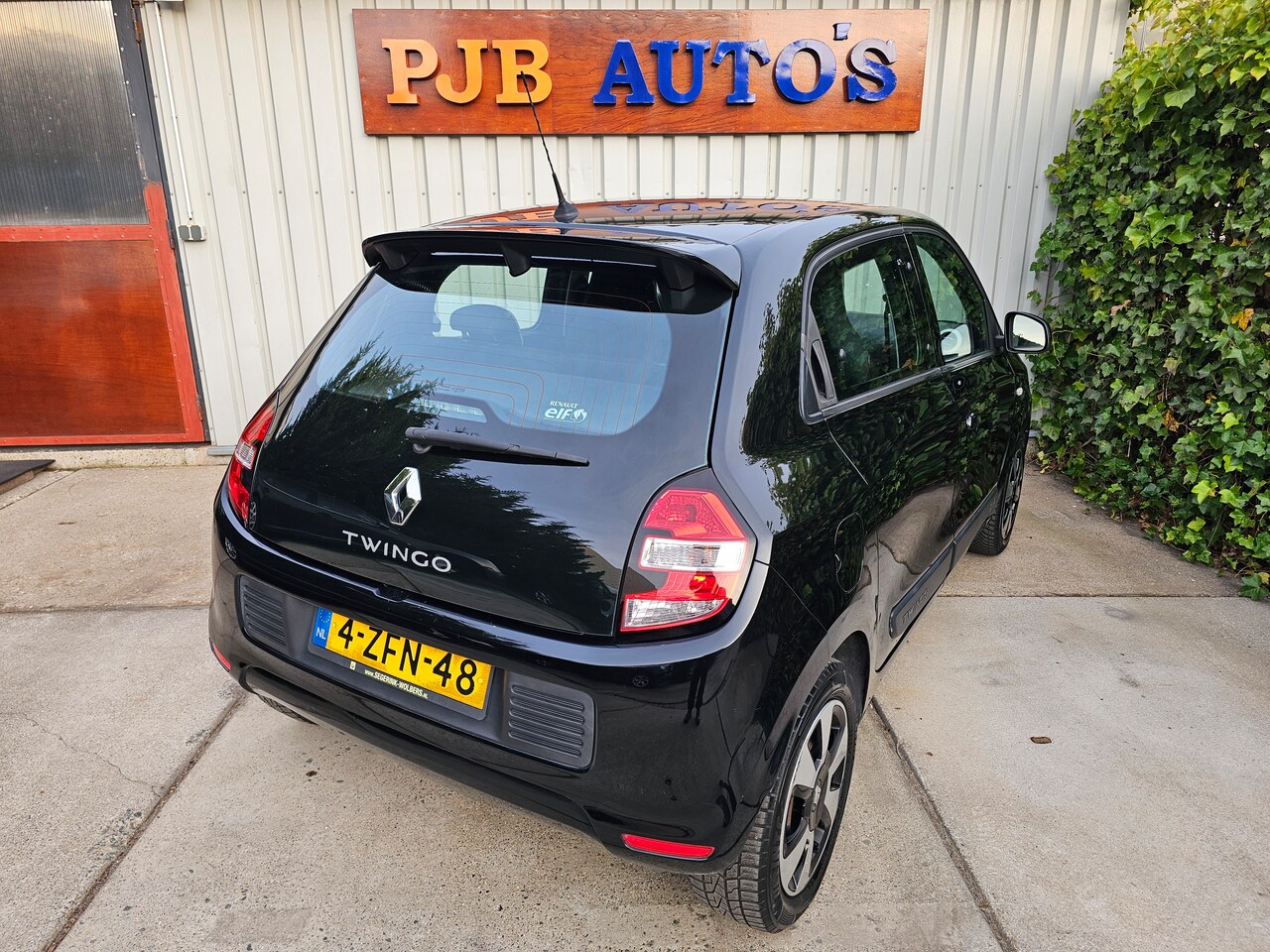 Renault Twingo - 1.0 SCe Expression 5-drs! APK! Airco! NAP!