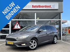 Ford Focus Wagon - 1.0 Trend Edition /Cruise/clima/Navi/Trekhaak/Stoel en stuurwiel verw./APK 04-2027/