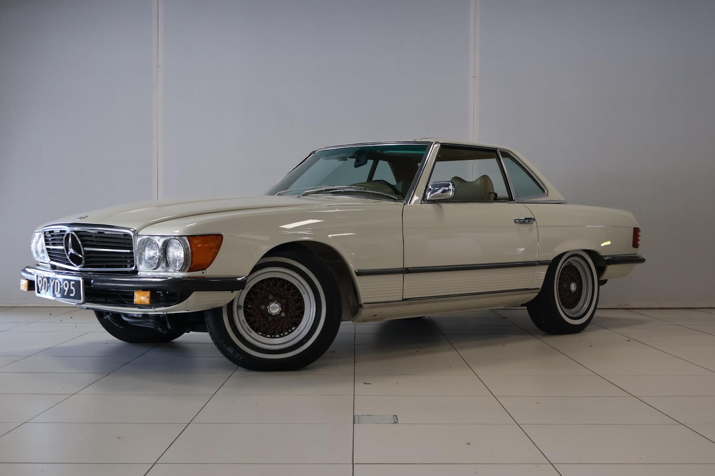 Mercedes-Benz SL-klasse Cabrio - 450 coupe) 1974 Wit . - AutoWereld.nl