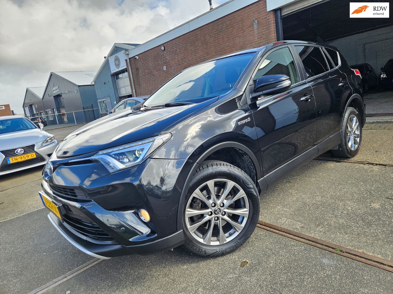 Toyota RAV4 - 2.5 Hybrid Dynamic Garantie - AutoWereld.nl
