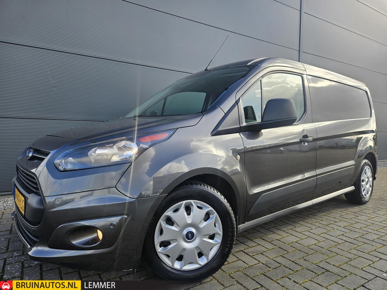Ford Transit Connect - 1.5 TDCI L2 Airco Trekhaak 3-zits 100pk - AutoWereld.nl