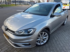Volkswagen Golf - 1.0 TSI 2018 DSG HIGH-LINE LED ACC KEYLESS NAP LUXE ALCANTARA