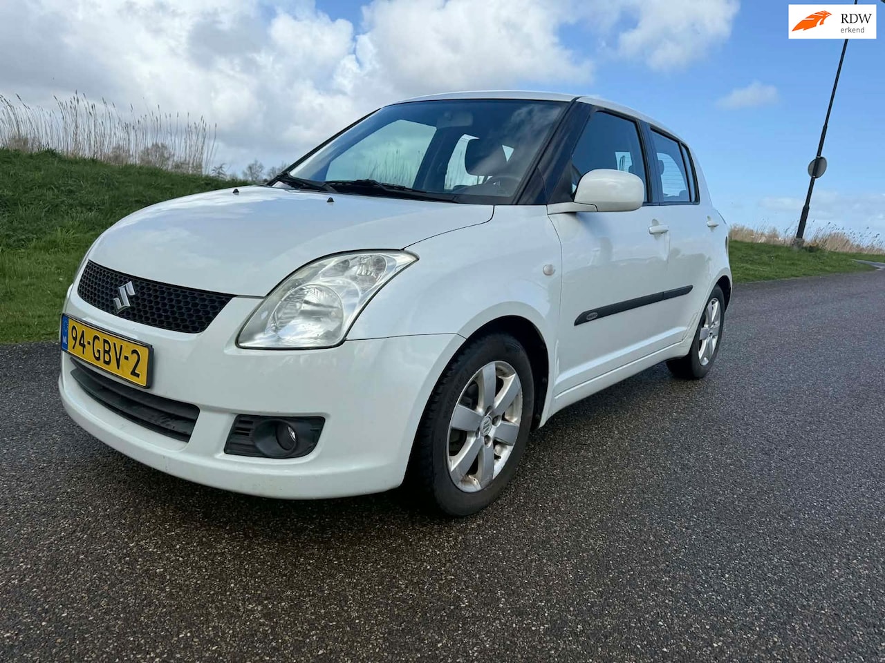Suzuki Swift - 1.3 Shogun incl nieuwe apk en garantie ! - AutoWereld.nl