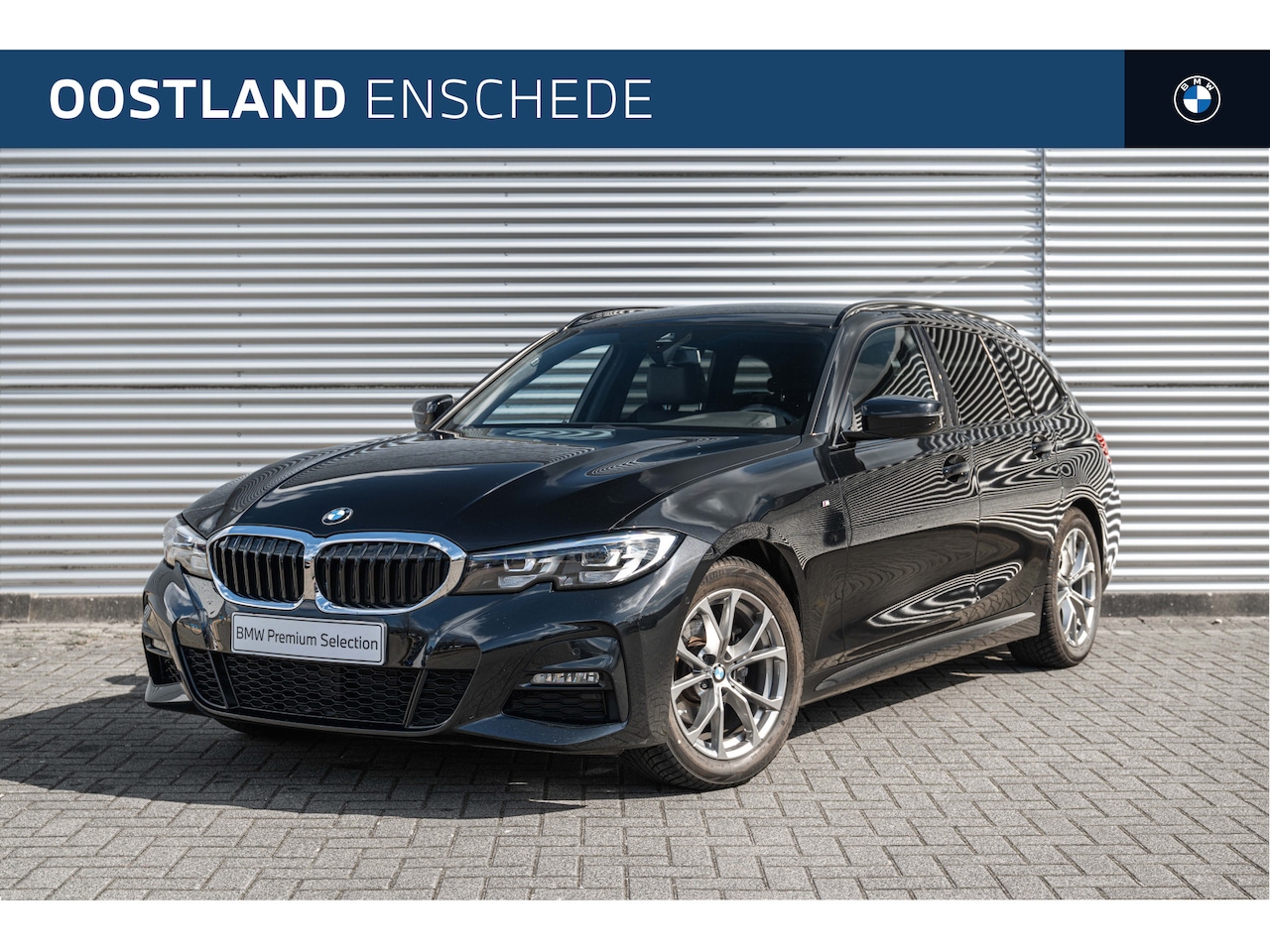 BMW 3-serie Touring - 318i Executive M Sport Automaat / Sportstoelen / Achteruitrijcamera / M Sportonderstel / C - AutoWereld.nl