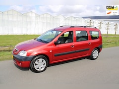 Dacia Logan MCV - 1.6-16V Lauréate met Airco