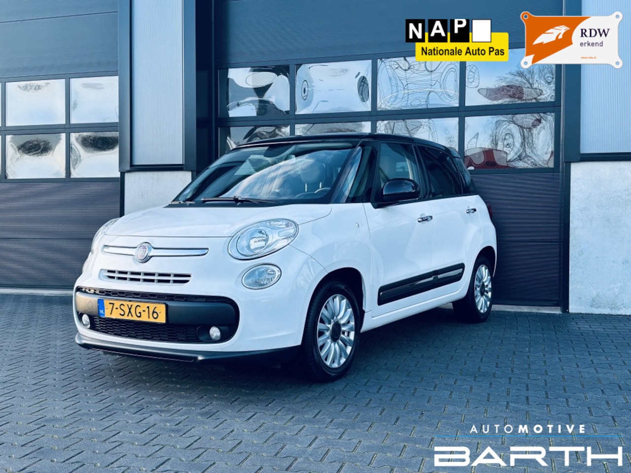 Fiat 500 L - 0.9 TwinAir | Vol optie | Pano | Stoel.V | Clima | - AutoWereld.nl