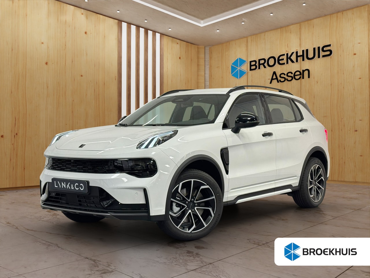 Lynk & Co 01 - 1.5 TD PHEV 206 kW Core | Stoelverwarming |Parkeercamera | Apple Carplay/Android Auto| - AutoWereld.nl