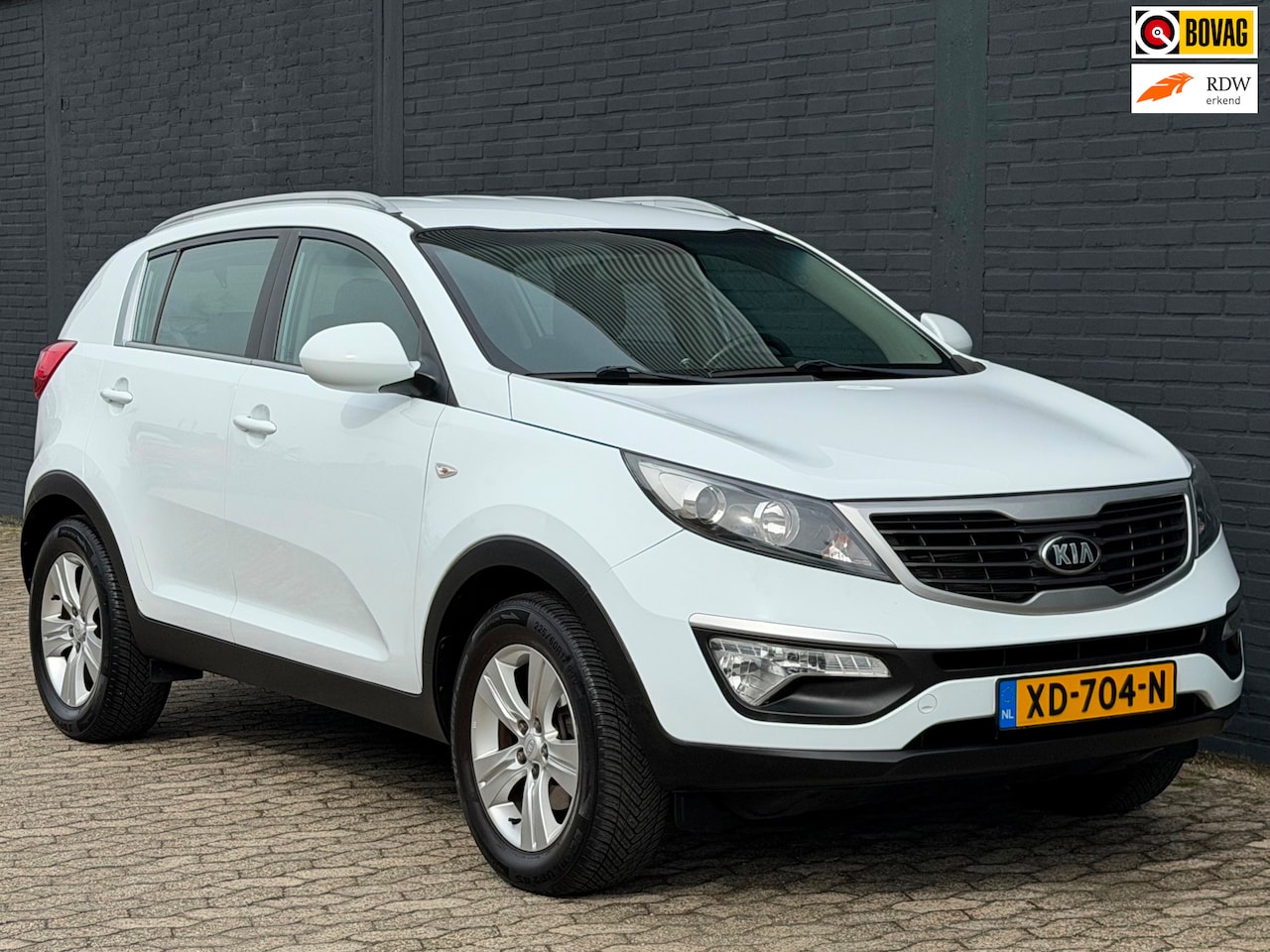 Kia Sportage - 1.6 GDI ComfortLine AIRCO CRUISE TREKHAAK WINTERSET - AutoWereld.nl