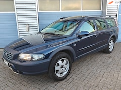 Volvo XC70 - Cross Country 2.4 T AWD Ocean Race NL Auto|NAP|Gereviseerde Automaat|AWD|Elektrische Stoel