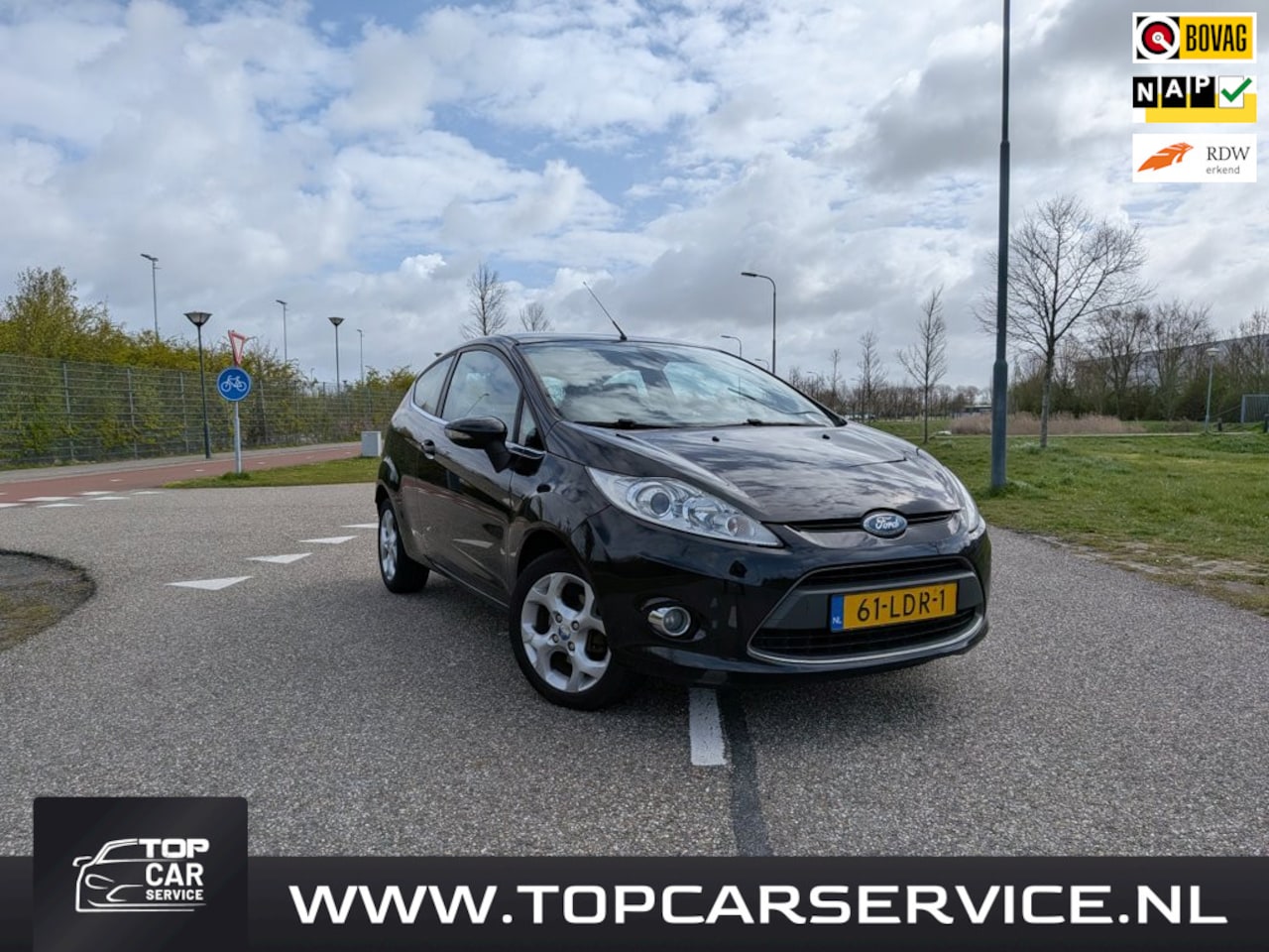 Ford Fiesta - 1.25 Titanium Airco,Parksensoren Nette Staat!! - AutoWereld.nl