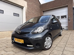 Toyota Aygo - 1.0 VVT-i Aspiration/Bluet/Navi