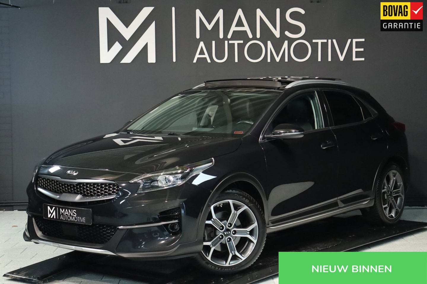 Kia XCeed - 1.4 T-GDi ExecutiveLine / PANO / MEMORY / LEDER / CAMERA / KEYLESS - AutoWereld.nl