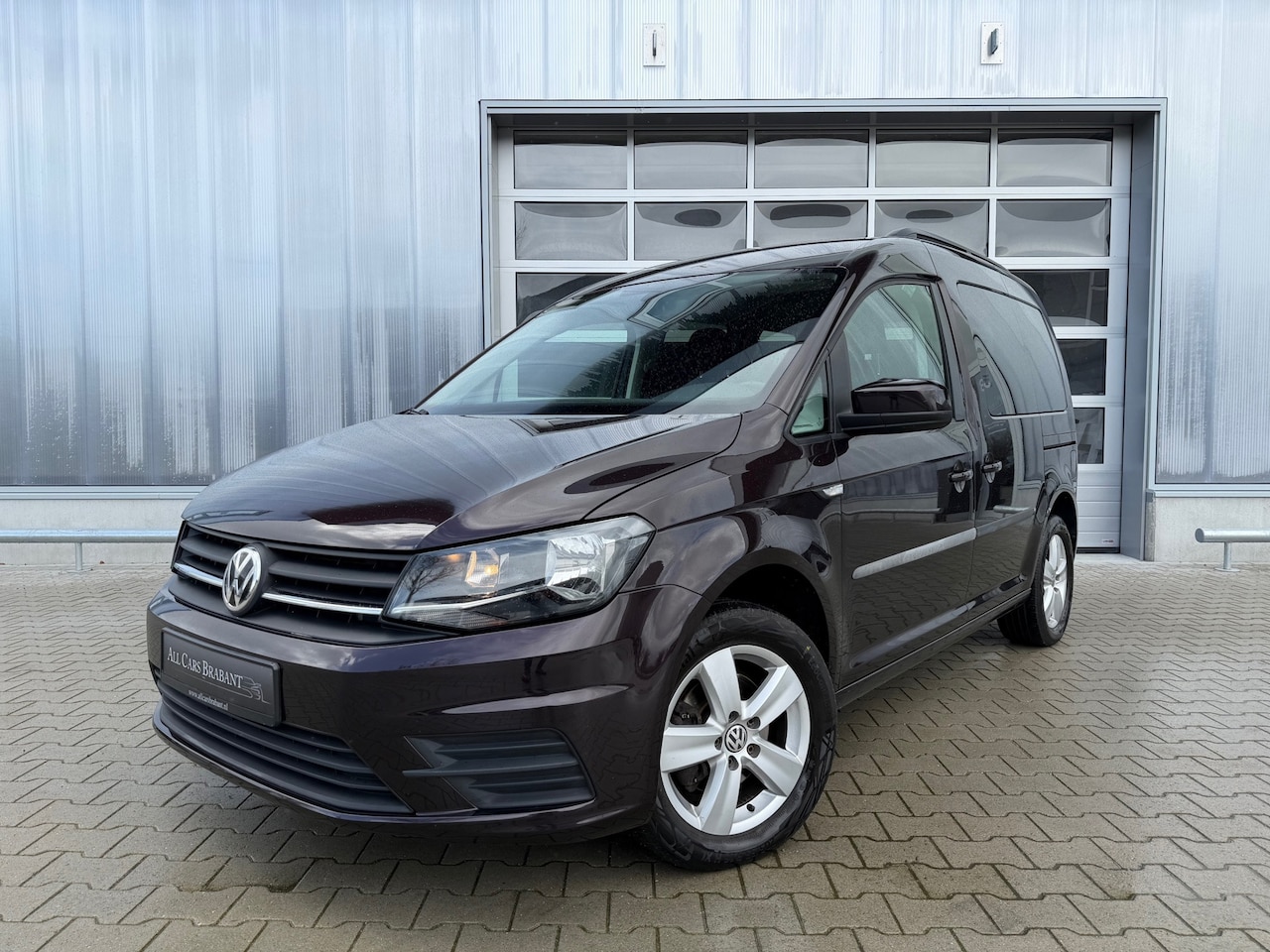 Volkswagen Caddy - 1.2 TSI / airco / 5 persoons / cruise control / - AutoWereld.nl