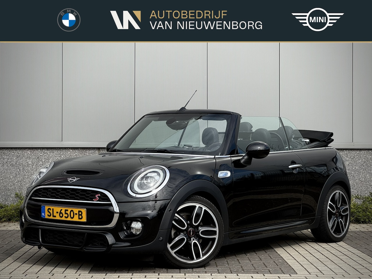 MINI Cabrio - Mini 2.0 Cooper S 192 pk John Cooper Works YOURS Lederen Sportstoelen | Achteruitrijcamera - AutoWereld.nl