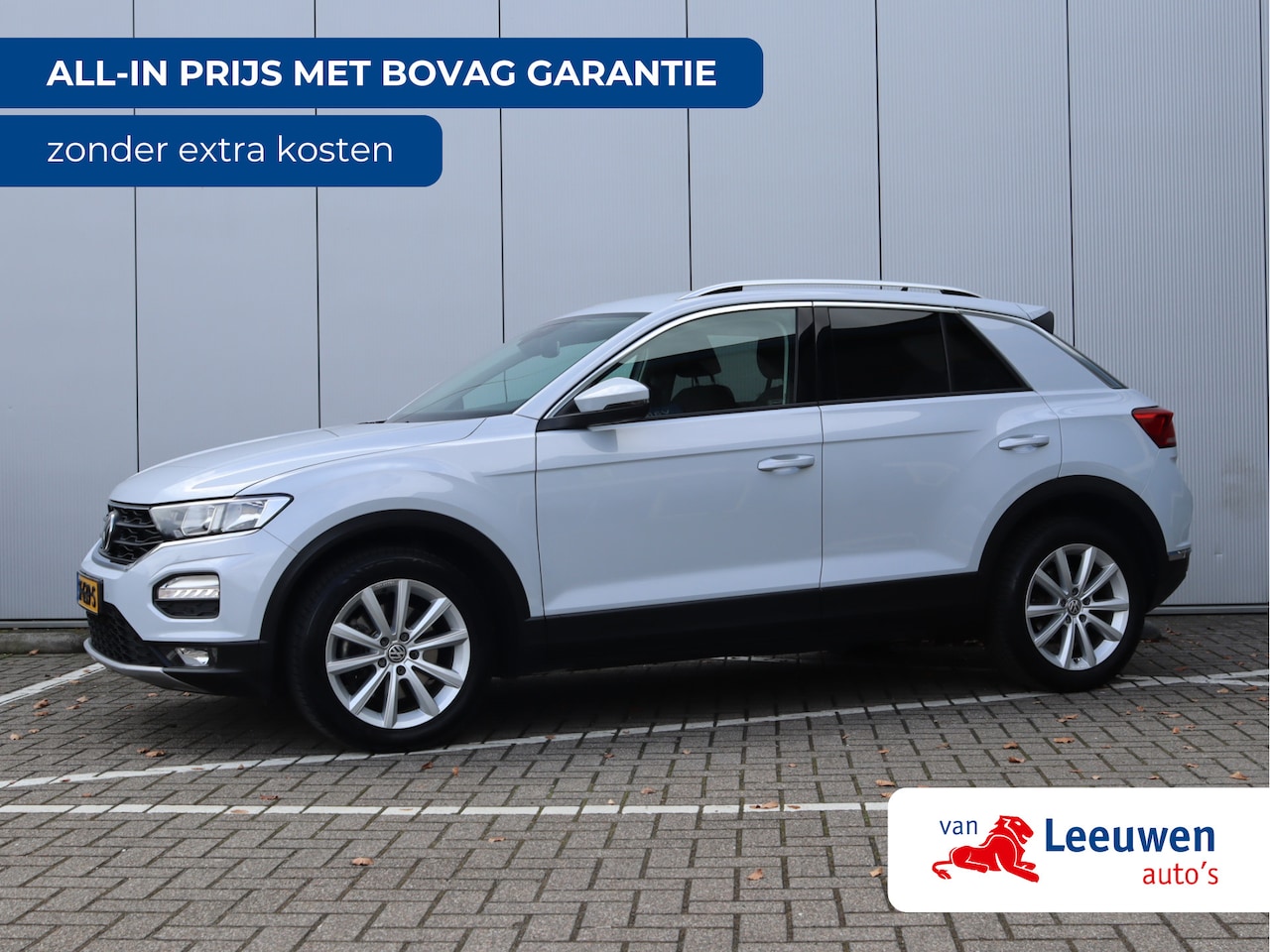 Volkswagen T-Roc - 1.0 TSI Style | Camera | Trekhaak | Navigatie | Org. NL - AutoWereld.nl
