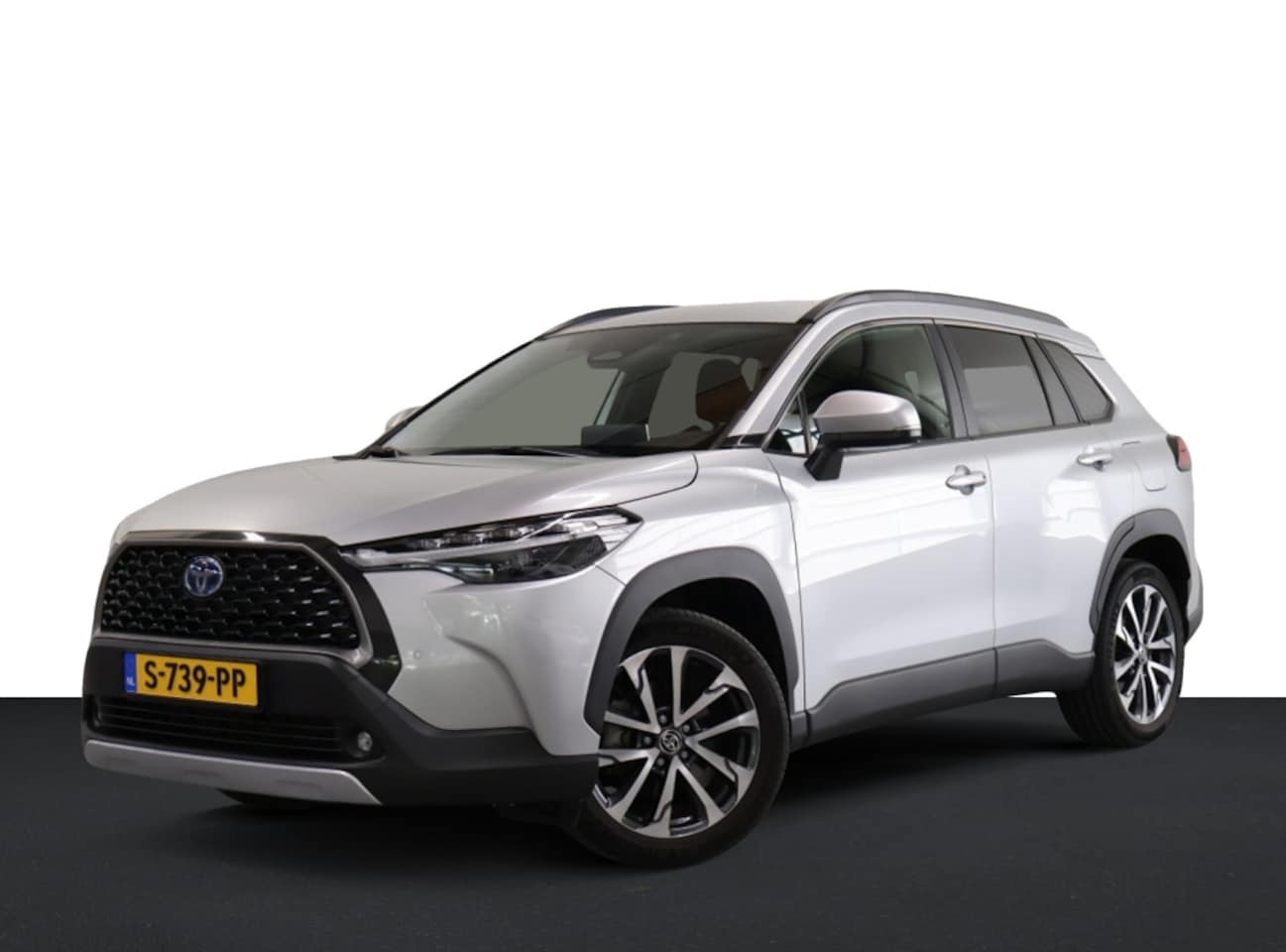 Toyota Corolla Cross - 2.0 HP Hybrid F. Ed. - AutoWereld.nl