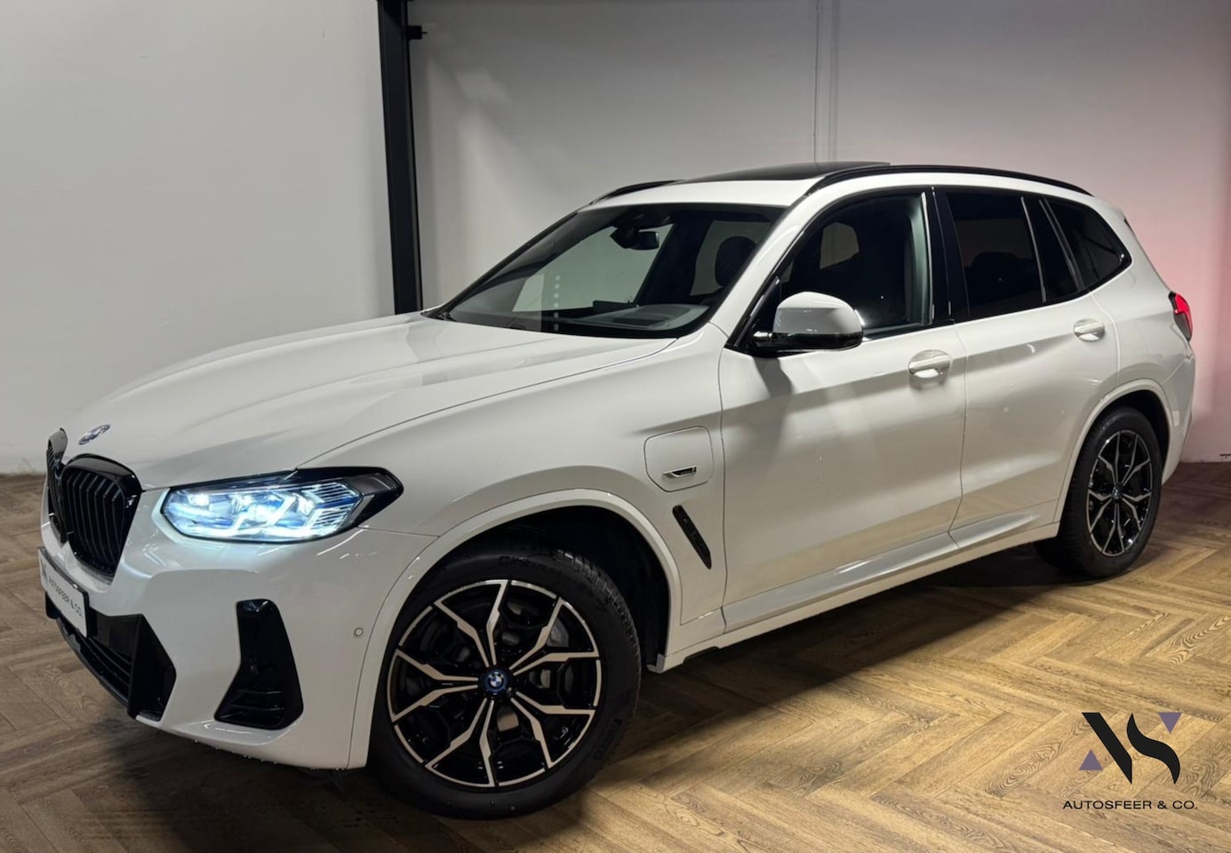 BMW X3 - XDrive30e M PANO KEYLESS 360' VOL! - AutoWereld.nl