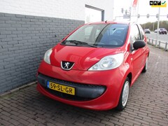 Peugeot 107 - 1.0-12V XR