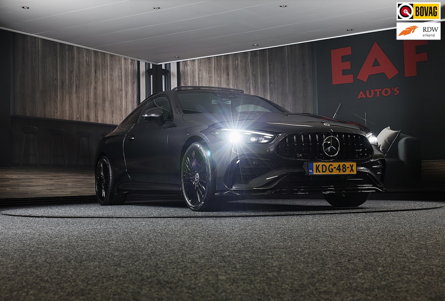 Mercedes-Benz CLE Coupé - 300 e AMG 53 Look / Burmester / Head Up / 360 Camera / Memory / Elek Stoelen / Acc / Open - AutoWereld.nl