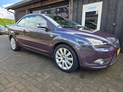 Ford Focus Coupé-Cabriolet - 1.6-16V Titanium *LEES TEKST