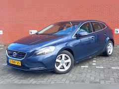 Volvo V40 - 2.0 D4 190PK Summum Business Leder/Navigatie