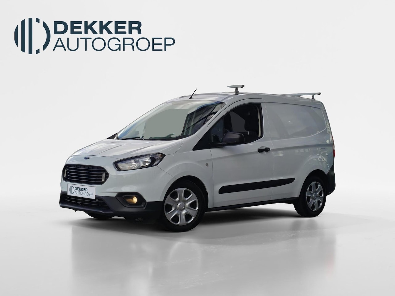 Ford Transit Courier - 1.0 Trend EcoBoost S&S | DAKDRAGERS | STOELVERWARMING | TREKHAAK - AutoWereld.nl