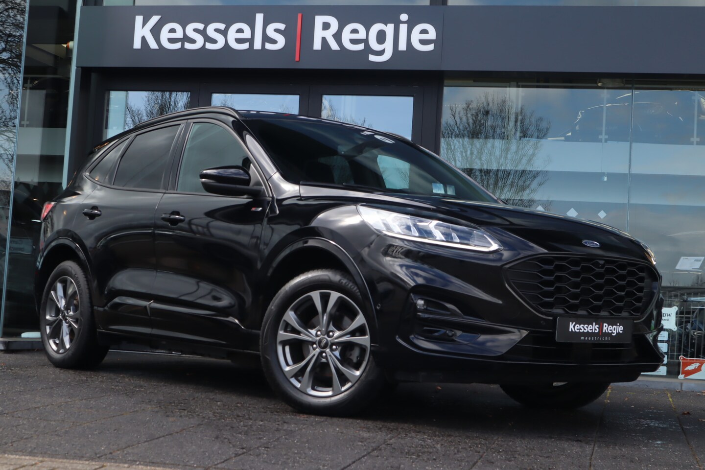 Ford Kuga - 2.5 PHEV ST-Line HuD ACC Keyless El.Haak Camera Bliss CarPlay Stuur/Stoelverwarming - AutoWereld.nl