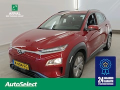 Hyundai Kona Electric - 64 kWh EV 204pk Comfort | SOH 100% | Warmtepomp | Camera | Apple CarPlay | PDC | DAB | 3 f
