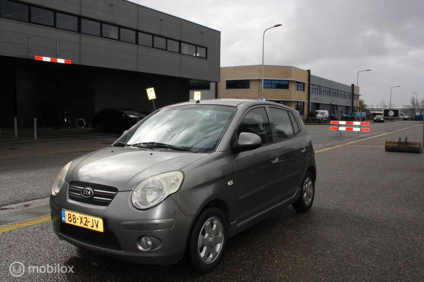 Kia Picanto - 1.1 X-ecutive airco APK 02-2027 NAP - AutoWereld.nl