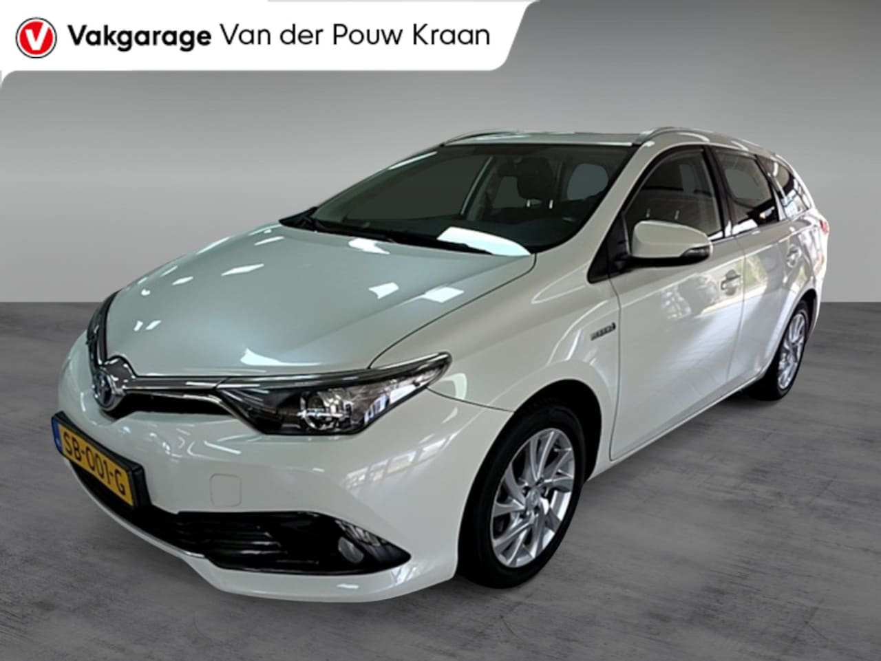 Toyota Auris - 1.8 Hybrid Aspiration Navigatie - AutoWereld.nl