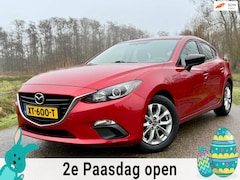 Mazda 3 - 3 1.5 S Airco 16inch 1ste Eigenaar Trekhaak Perfect onderhouden NAP