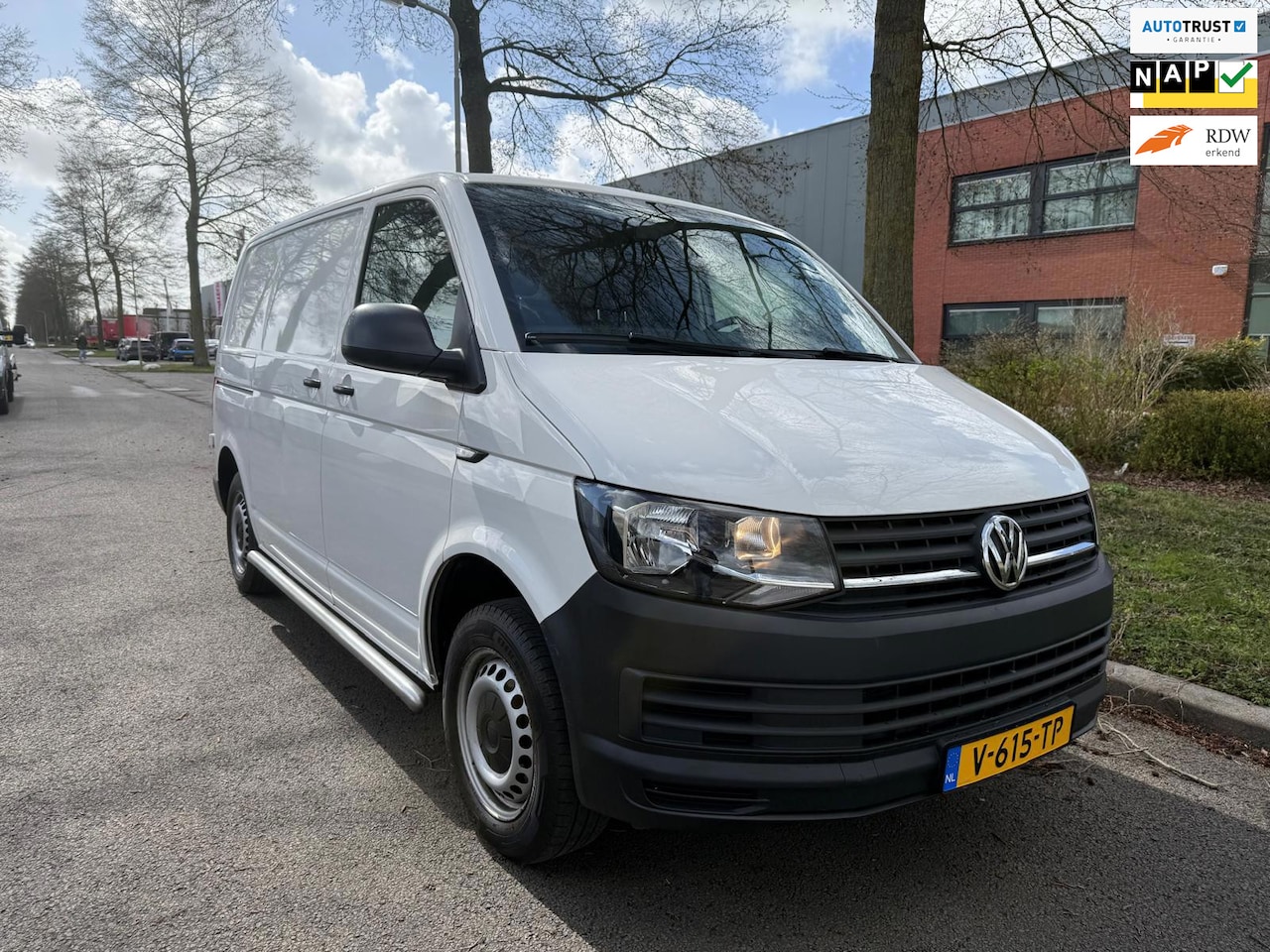 Volkswagen Transporter - 2.0 TDI L1H1 Economy 112000 km nap - AutoWereld.nl