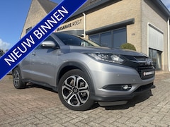 Honda HR-V - 1.5 i-VTEC Automaat Executive Trekhaak / Full LED / Panoramadak