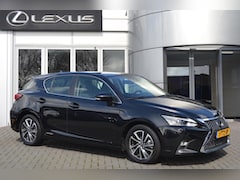 Lexus CT 200h - Ultimate Edition NL-AUTO PARK-SENS KEYLESS NAVI GROOT-SCHERM LM-VELGEN AD-CRUISE