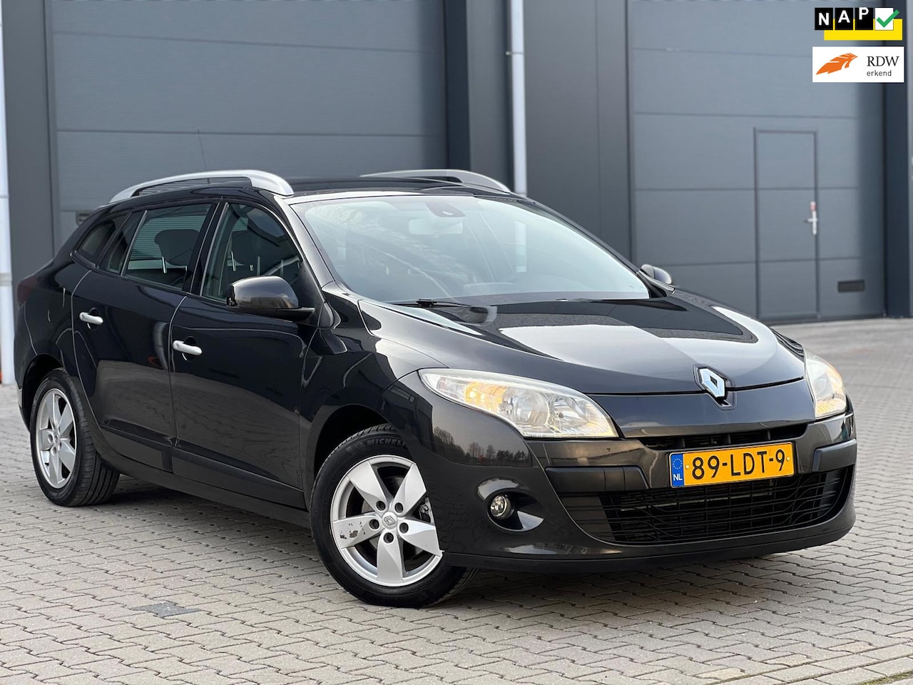 Renault Mégane Estate - 1.4 TCe Dynamique Clima Trekhaak - AutoWereld.nl