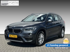 BMW X1 - sDrive18i Centennial Executive CAMERA | STOELVERW | NAVI | TREKHAAK |